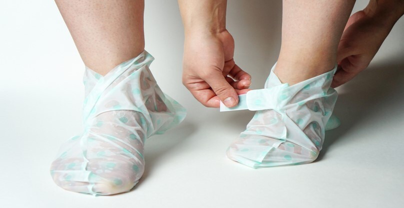 moisturizing-socks