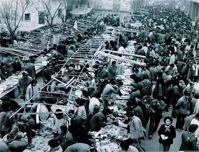 Old Picture of Yiwu Market